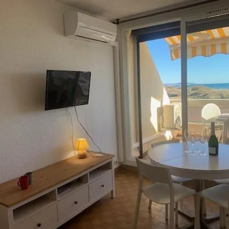 616 2 Pers Heliopolis Ab Vue Lägenhet *